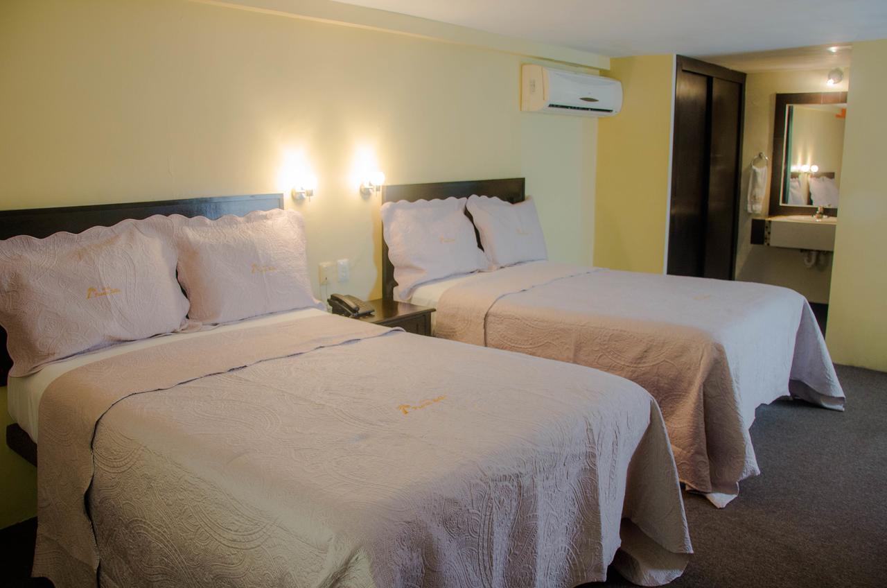 Puerto Bello Hotel Tampico Buitenkant foto